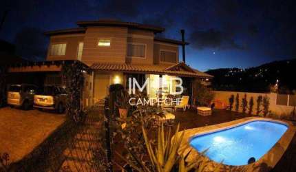 Casa 4 dormitórios no Loteamento Marina Philippip