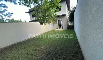 Casa para Venda em Florianópolis, São João do Rio Vermelho, 2 dormitórios, 2 suítes, 3 banheiros, 2 vagas