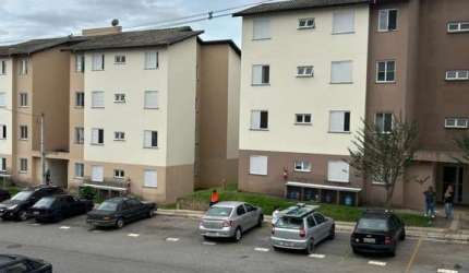 Alugo apartamento no Limoeiro ll