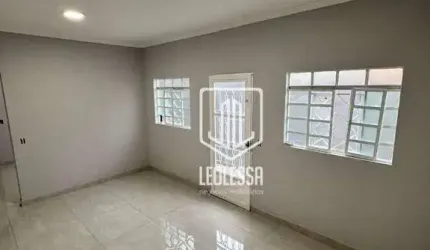 Casa com 2 dormitórios à venda, 70 m² por R$ 355.000 - Parque Novo Horizonte - São José dos Campos/SP