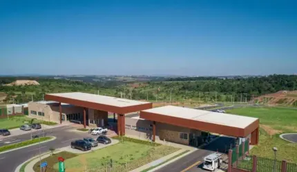 Ágio LOTE DE ESQUINA NO JARDINS BOLONHA Lote à Venda, 355.74 por R$ 399.000 no setor Jardins Bolonha AD8828