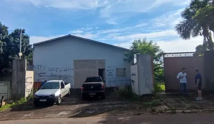 GALPÃO NA VILA JARDIM VITÓRIA Galpão / Depósito à Venda, 350 por R$ 800.000 no setor Jardim Vitória AD9029