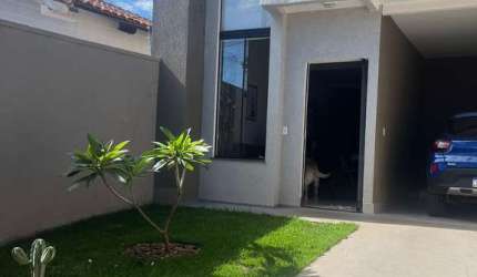 Casa de excelente localização no Setor Faiçalville com valor abaixo da região! Casa de Rua com 3 Quarto(s) e 2 banheiro(s) à Venda, 110 por R$ 429.000 no setor Setor Faiçalville IN11462