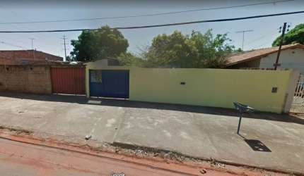 Casa Garavelo Casa de Rua com 2 Quarto(s) e 1 banheiro(s) à Venda, 110 por R$ 200.000 no setor Garavelo Residencial Park TA11733