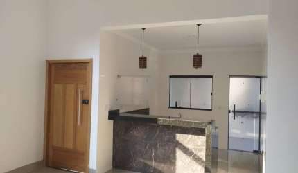Casa 3 Quarto Setor Forteville Casa de Rua com 3 Quarto(s) e 2 banheiro(s) à Venda, 113 por R$ 435.000 no setor Residencial Rio Verde TA11998