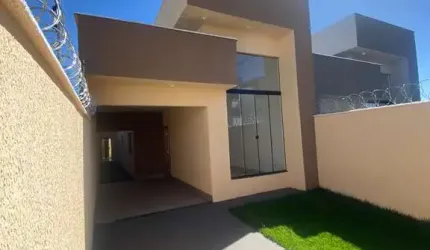 Casa 3 Quarto Próximo Vila Brasília Casa de Rua com 3 Quarto(s) e 2 banheiro(s) à Venda, 116 por R$ 400.000 no setor Vila Maria TA12228