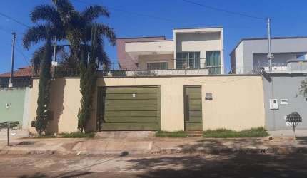 Sobrado jardim petropolis Sobrado com 3 Quarto(s) e 2 banheiro(s) à Venda, 204.46 por R$ 800.000 no setor Jardim Petrópolis AD13264