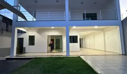 Parque das Amendoeiras Sobrado com 4 Quarto(s) e 4 banheiro(s) à Venda, 300 por R$ 1.700.000 no setor Parque das Amendoeiras AD16345