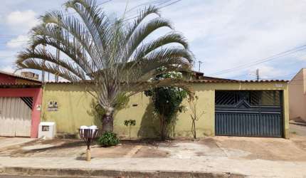 Casa no Parque das Nações  Casa de Rua com 3 Quarto(s) e 1 banheiro(s) à Venda, 220.55 por R$ 175.000 no setor Parque das Nacoes AD16740