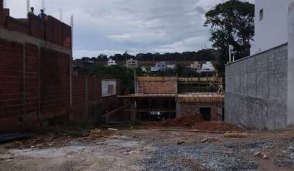 JARDINS CAPRI - LOTE QUITADO PRÓXIMO A MATA Lote à Venda, 250 por R$ 275.000 no setor Jardins Capri AD16834