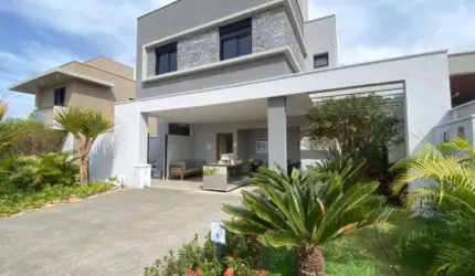 Ágio Casa Sobrado Jardins Lyon Casa em Condomínio com 3 Quarto(s) e 4 banheiro(s) à Venda, 166.18 por R$ 1.323.000 no setor Setor Centro Oeste FL17885