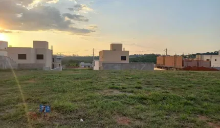 Ágio Lote Jardins Capri Lote à Venda, 259.15 por R$ 265.000 no setor Jardins Nápoles AD18528