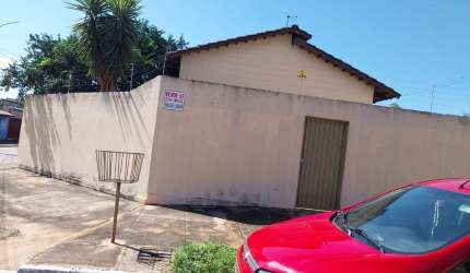 Casa em Senador Canedo 2 quartos Casa de Rua com 2 Quarto(s) e 1 banheiro(s) à Venda, 432 por R$ 370.000 no setor São Francisco VN19374