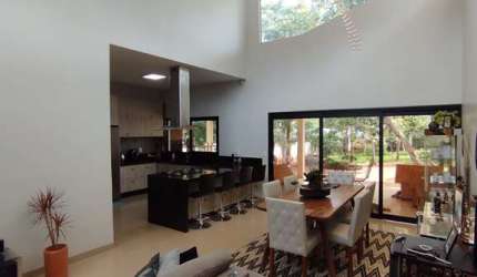 MARCELO RIBEIRO DE OLIVEIRA Casa em Condomínio com 3 Quarto(s) e 3 banheiro(s) à Venda, 206.34 por R$ 995.000 no setor Residencial Villa Verde VN19594