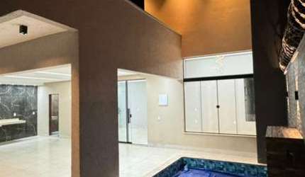 Setor Monte Cristo Casa de Rua com 3 Quarto(s) e 4 banheiro(s) à Venda, 161 por R$ 690.000 no setor Residencial Monte Cristo AD19823