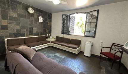 Casa térrea, lote grande no Jardim América Casa de Rua com 6 Quarto(s) e 6 banheiro(s) à Venda, 1282.5 por R$ 2.800.000 no setor Jardim América AX19937