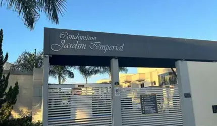 Exclusivo sobrado no Condomínio Jardim Imperial, Goiânia 2 Casa em Condomínio com 3 Quarto(s) e 4 banheiro(s) à Venda, 160 por R$ 900.000 no setor Goiânia 2 VN21589
