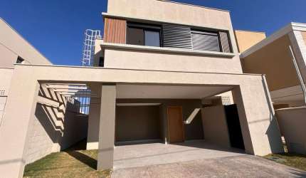 Ágio Lindo sobrado no Jardins Marselha. Aceita proposta! Casa em Condomínio com 4 Quarto(s) e 4 banheiro(s) à Venda, 181 por R$ 1.340.000 no setor Conjunto Residencial Storil ST21786