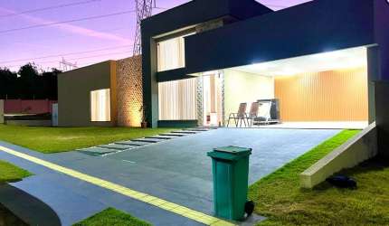 Casa Térrea Jardim Veneza  Casa em Condomínio com 3 Quarto(s) e 2 banheiro(s) à Venda, 150 por R$ 1.390.000 no setor Centro IN22381