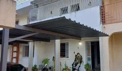 SOBRADO DE 3 QTOS, 1 SUITE, 134 m2, NA RUA 22, COND. ITAPEMIRIM, SETOR OESTE. SETOR OESTE Casa em Condomínio com 3 Quarto(s) e 3 banheiro(s) à Venda, 134 por R$ 750.000 no setor Setor Oeste AD22403