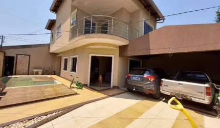 Sobrado - Jardim Bela Morada / Aparecida de Goiânia-GO Sobrado com 3 Quarto(s) e 3 banheiro(s) à Venda, 160 por R$ 850.000 no setor Jardim Bela Morada AX22505