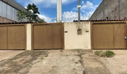 CASA NO SETOR GOIÂNIA PARK SUL Casa de Rua com 3 Quarto(s) e 1 banheiro(s) à Venda, 176 por R$ 430.000 no setor Goiânia Park Sul TA22817