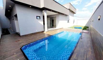 CASA ALTO PADRÃO VEIGA JARDIM Casa de Rua com 3 Quarto(s) e 3 banheiro(s) à Venda, 194 por R$ 860.000 no setor VEIGA JARDIM VN22912