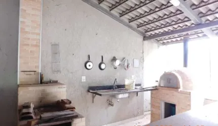 Casa Jardim Mirabel com 3 quartos sendo 1 suite Casa de Rua com 3 Quarto(s) e 3 banheiro(s) à Venda, 356.39 por R$ 700.000 no setor Jardim Mirabel AD23025