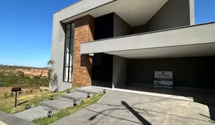 Sobrado Jardins Bolonha Casa em Condomínio com 4 Quarto(s) e 5 banheiro(s) à Venda, 240 por R$ 1.750.000 no setor Residencial Marília AD23063