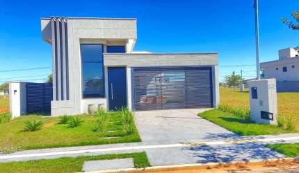 Casa Terras Alpha 2  Casa em Condomínio com 3 Quarto(s) e 1 banheiro(s) à Venda, 150 por R$ 1.030.000 no setor Terras Alpha 2 VN23103