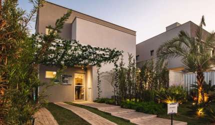 Ágio Jardins Cannes Casa em Condomínio com 2 Quarto(s) e 3 banheiro(s) à Venda, 121 por R$ 1.000.000 no setor Jardins Cannes AD23134