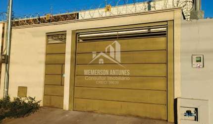 Vendo Casa de 3 Quartos sendo 1 Suíte no Mansões Paraíso Casa de Rua com 3 Quarto(s) e 2 banheiro(s) à Venda, 96 por R$ 330.000 no setor Setor Mansoes Paraiso VN23350