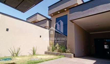 Vendo Casa de 3 Quartos na Fama - Vila São Francisco Casa de Rua com 3 Quarto(s) e 2 banheiro(s) à Venda, 130 por R$ 667.000 no setor Vila Sao Francisco VN23604