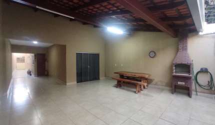 Casa - Papillon Park 154m² Casa de Rua com 4 Quarto(s) e 2 banheiro(s) à Venda, 154 por R$ 359.000 no setor Papillon Park IN23961