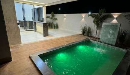 CONDOMÍNIO TERRAS ALPHA 1 SENADOR CANEDO Casa em Condomínio com 3 Quarto(s) e 4 banheiro(s) à Venda, 180 por R$ 1.190.000 no setor 0 TA24199