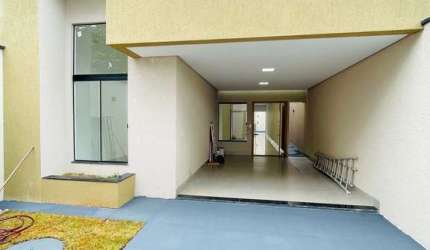 Casa com piscina - Vila Santa Helena  Casa de Rua com 3 Quarto(s) e 5 banheiro(s) à Venda, 138 por R$ 690.000 no setor Vila Santa Helena FL24364