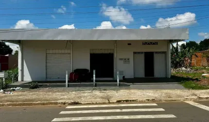 Imóvel comercial e residencial - Jardim Tiradentes Casa de Rua com 4 Quarto(s) e 5 banheiro(s) à Venda, 215 por R$ 460.000 no setor Jardim Tiradentes AD24590
