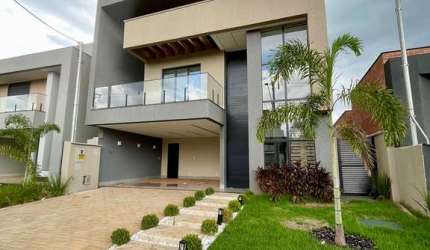 Sobrado Jardins Capri Senador Canedo Casa em Condomínio com 3 Quarto(s) e 4 banheiro(s) à Venda, 242.81 por R$ 1.850.000 no setor Jardins Capri AD24671