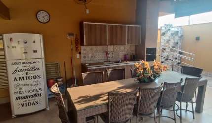 Sobrado 4 suítes Jardim América Sobrado com 4 Quarto(s) e 5 banheiro(s) à Venda, 361 por R$ 1.150.000 no setor Jardim América VN24729