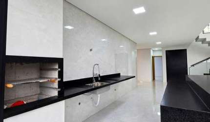 SOBRADO NO JARDINS PARMA - 3 SUÍTES - PISCINA Casa em Condomínio com 3 Quarto(s) e 4 banheiro(s) à Venda, 205 por R$ 1.450.000 no setor Jardins Parma AD24753