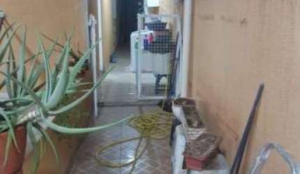 CASA COM 4 QUARTOS E DUAS KITNET Casa de Rua com 4 Quarto(s) e 3 banheiro(s) à Venda, 385 por R$ 600.000 no setor Jardim Planalto IN24816