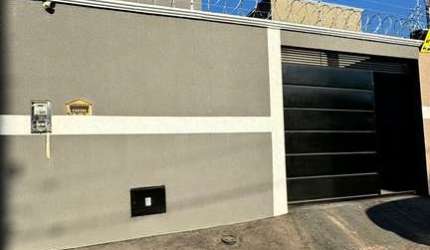 CASA DE RUA Casa de Rua com 3 Quarto(s) e 2 banheiro(s) à Venda, 121 por R$ 500.000 no setor SETOR COLONIAL SUL ST24915