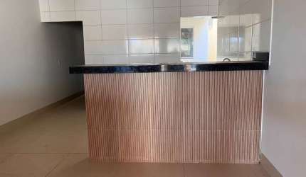 Casa Residencial Casa de Rua com 2 Quarto(s) e 1 banheiro(s) à Venda, 89.85 por R$ 250.000 no setor Residencial Monte Pascoal AD25019