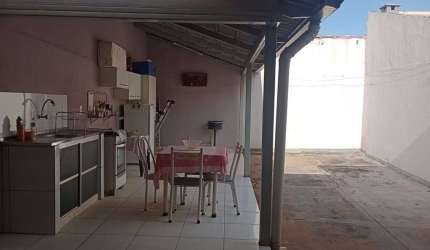 CASA JARDIM COLORADO Casa de Rua com 3 Quarto(s) e 2 banheiro(s) à Venda, 150 por R$ 368.000 no setor Jardim Colorado IN25038