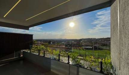 Lindo Sobrado no Jardins CAPRI Casa em Condomínio com 4 Quarto(s) e 1 banheiro(s) à Venda, 268 por R$ 2.100.000 no setor Jardins Capri AD25051