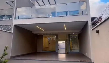 Sobrado Residencial Goiânia 2 Sobrado com 3 Quarto(s) e 3 banheiro(s) à Venda, 170 por R$ 1.080.000 no setor Setor Goiania Dois AU25419