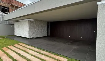 CASA TÉRREA JARDINS BOLONHA Casa em Condomínio com 3 Quarto(s) e 4 banheiro(s) à Venda, 212 por R$ 1.900.000 no setor JARDINS BOLONHA AX25574