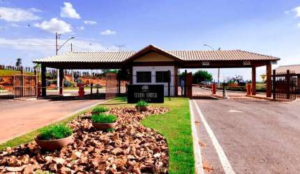 Invista em você - Chácara em condomínio com acesso vitalício a Resort Chácara à Venda, 1416 por R$ 224.900 ST25602