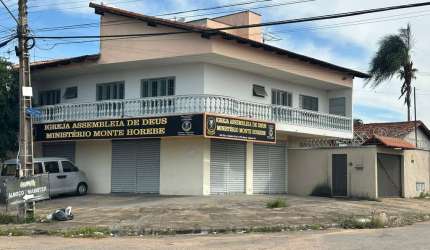 Sobrado com Ponto Comercial Sobrado com 4 Quarto(s) e 3 banheiro(s) à Venda, 292.59 por R$ 700.000 no setor Vila Morais AD25682