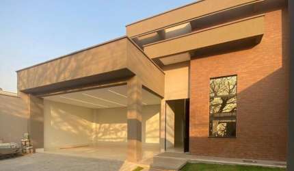 Casa 3 Suítes no Setor Faiçalville! Casa de Rua com 3 Quarto(s) e 4 banheiro(s) à Venda, 204 por R$ 1.250.000 no setor Setor Faicalville IN26232